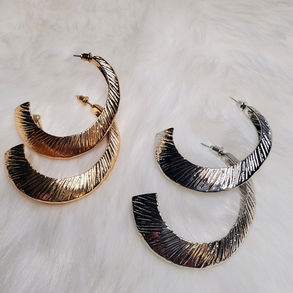 Set of half moon style earrings ✨️ - Picture 5 of 6